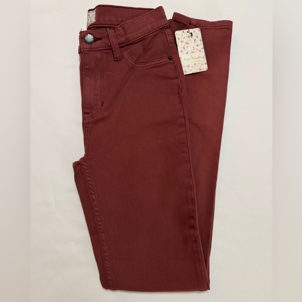 Free People Women's Skinny Jeans in Color Red Mocha Size 25 - Picture 2 of 5